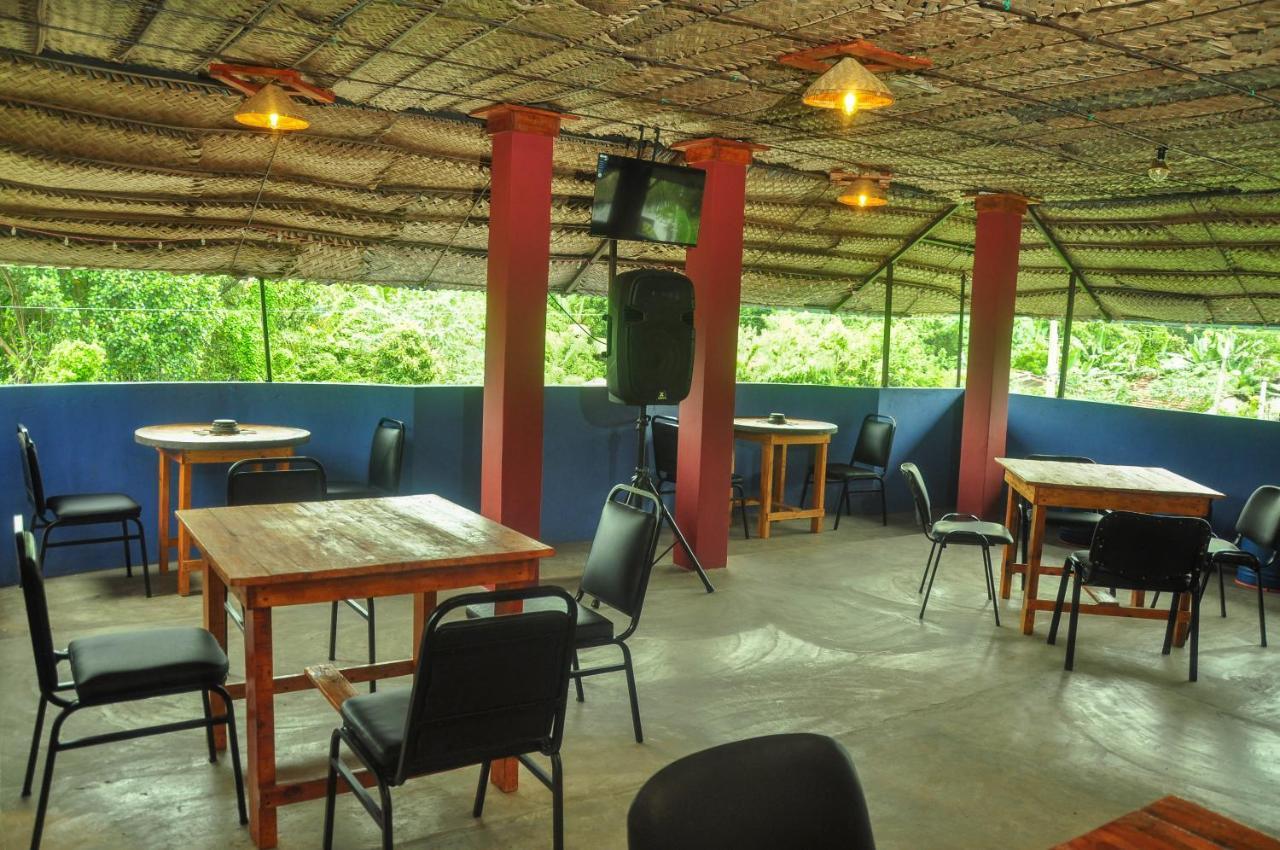 Airport Tourist Resort Katunayaka Extérieur photo